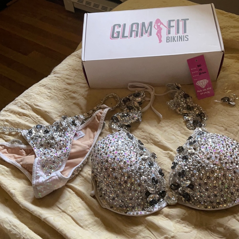 Competition bikini